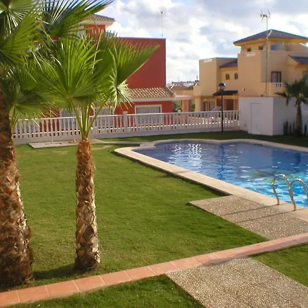 Inviting 3-bed In Torrievieja Costablanca
